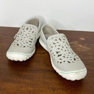 JBU by Jambu Wildflowers Moc Slip-on Shoe in Dove Grey